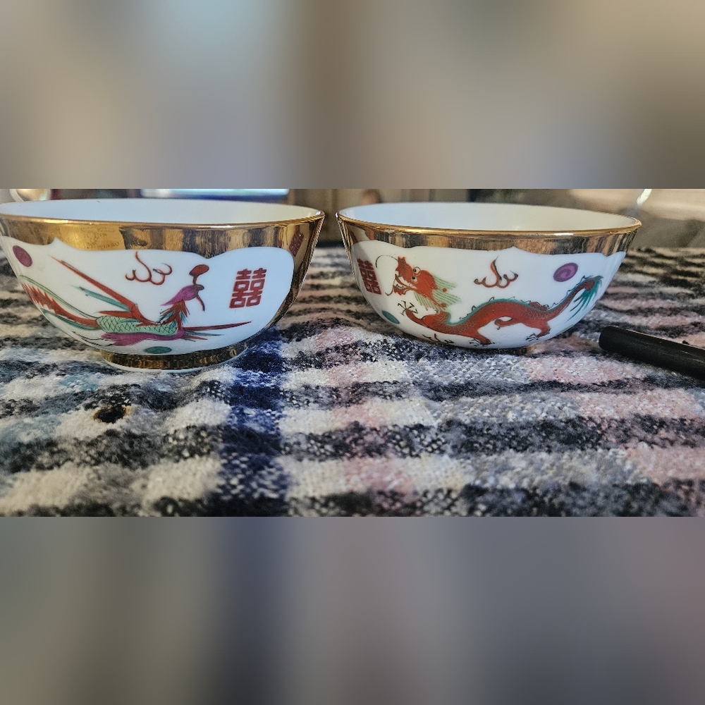 Vintage hand painted Chinese rice bowls